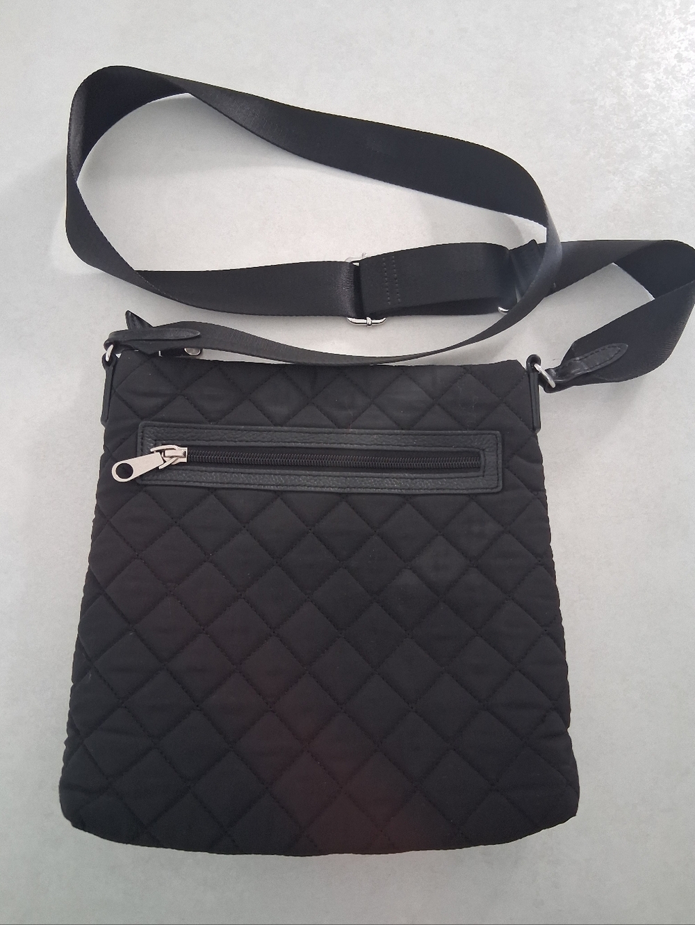 Bugatti/Black Quilted Crossbody Bag/ Adjustable Strap/ Genuine Leather Detailing - Picture 4 of 16